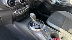 Nissan Juke 1.0 DiG-T 114 N-Connecta 5dr DCT Petrol Hatchback